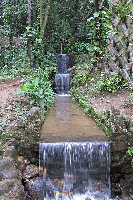 [Waterfalls]