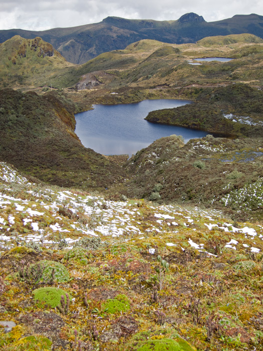 [High Mountain Lakes]