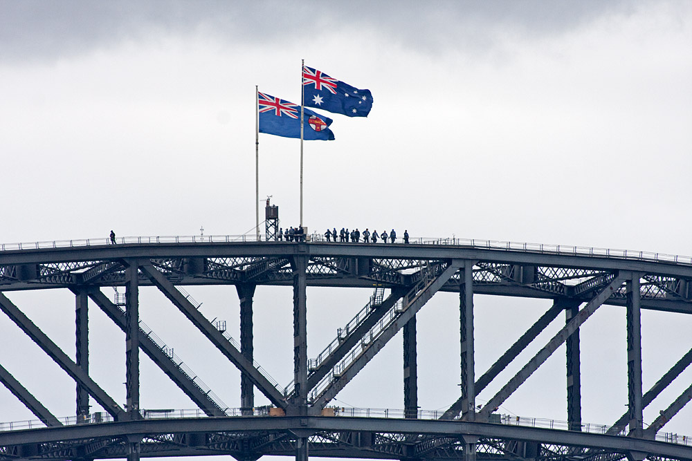 [Harbour Bridge Walk]