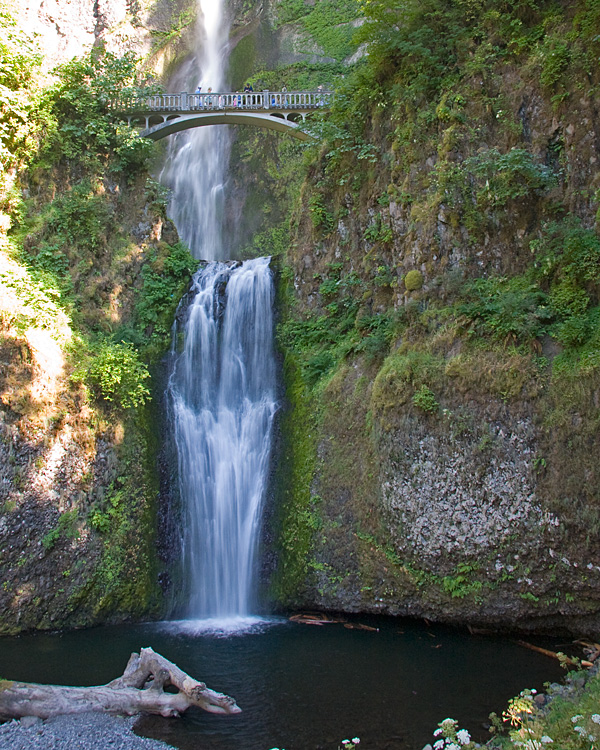 [Multnomah Falls]