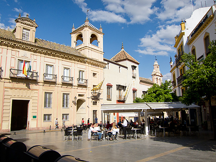 [Plaza de la Santa Cruz]