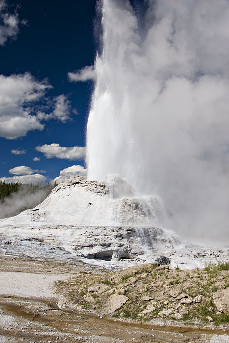 [Castle Geyser]