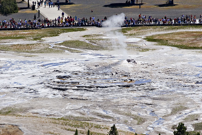 [Crowd at Old Faithful Geyser]